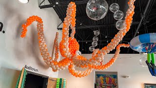 Pt1 diy balloon octopus 🐙🐙🐙🐙🐙 balloonbusiness balloontips balloon [upl. by Ocisnarf754]