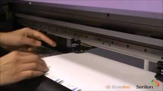 Mimaki CJV30  Inserindo mídias no equipamento [upl. by Elamef]