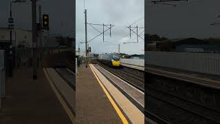 Northbound Pendolino leans into the curve at the south end of Penrith Railway Station at 90 mph [upl. by Amanda]