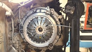 change clutch kit gearboxautomobilecarpartتبدیل دسك صحن فحماءmecanictrendingmechaniclifeusa [upl. by Esialb]