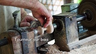 Tourneur sur bois à Castelnaud Dordogne [upl. by Josselyn]