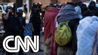 Polícia Civil faz operação na região da Cracolândia em São Paulo  LIVE CNN [upl. by Franciskus]