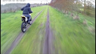 Suzuki RM 125 VS Xmoto XB30 250ccm Dirt Bike [upl. by Allit670]