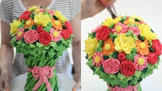 Buttercream FLOWER Cake [upl. by Rolfe660]