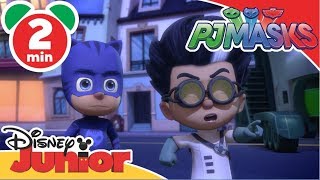 PJ Masks Gatuno frena a los robots de Romeo  Disney Junior Oficial [upl. by Llednor]