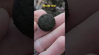 Metal detecting WORLD WAR button metaldetecting worldwar history greatestgeneration [upl. by Ahsot]