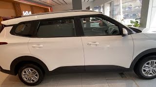 New Kia Carens Facelift 2024 SUV  Glacier White Pearl amp Alloy Wheels [upl. by Alaaj366]