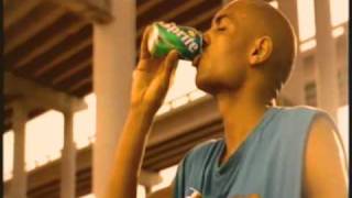 Lee Garfinkels Sprite commercial quotGrant Hill drinks Spritequot [upl. by Janka]