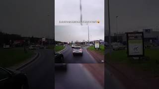 Il sait pas prendre un rond point correctement 🤬  dashcam route france [upl. by Ahsas398]