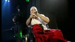 Eminem ft Dr Dre  Forgot About Dre Live Santa Monica California 2001 [upl. by Nerin]