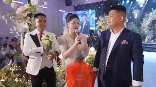 NHÀ HÀNG SAPA TV  VỢ CHỒNG ANH HẢI SAPA TV BẤT NGỜ NHẬN QUÀ KHỦNG Ở ĐÁM CƯỚI PHẠM DŨNG PHAN DIỄM [upl. by Jeanelle77]