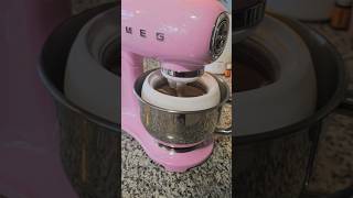 Smeg si hace buen helado smeg smeg50style kitchengadgets [upl. by Gherlein]