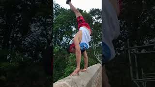 La belleza de pararse de manos calistenia calisthenics handstand [upl. by Aedrahs]