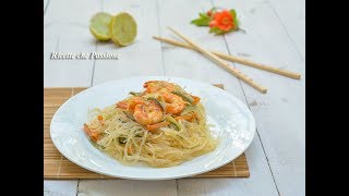 Noodles con verdure e gamberi  Ricette che Passione [upl. by Sammons]