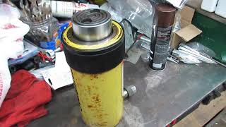 Enerpac 50 Ton Single Acting  Spring Return Cylinder Seal Kit Installation Tips [upl. by Emmerie747]