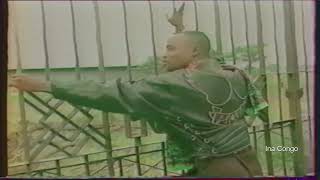 Koffi Olomidé Désespoir Koweit Rive Gauche CLIP HD 1992 [upl. by Haidabej]