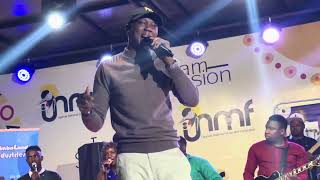 Pastor Joseph Ngoma performing at Jam session He prayed for Eddy Kenzo and the federation [upl. by Prue]