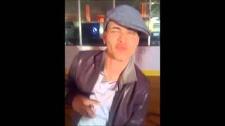 Prince Royce  Darte Un Beso Lyric [upl. by Wincer]