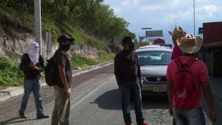 Etudiants disparus au Mexique manifestation à Guerrero [upl. by Tram467]