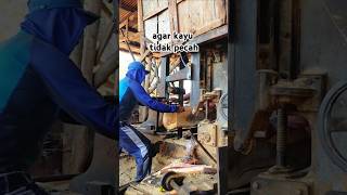 Cara agar kayu tidak pecah short woodworking skilltukangkayu [upl. by Arimak]