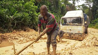 Guinea Conakry Life on the Edge  Deadliest Journeys [upl. by Mahau]