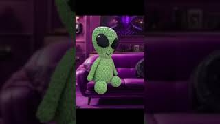 Aliens tell Dad jokes episode 1 fun laugh love crochet aliens dadjokes foryou humor funny [upl. by Adnuahsor964]